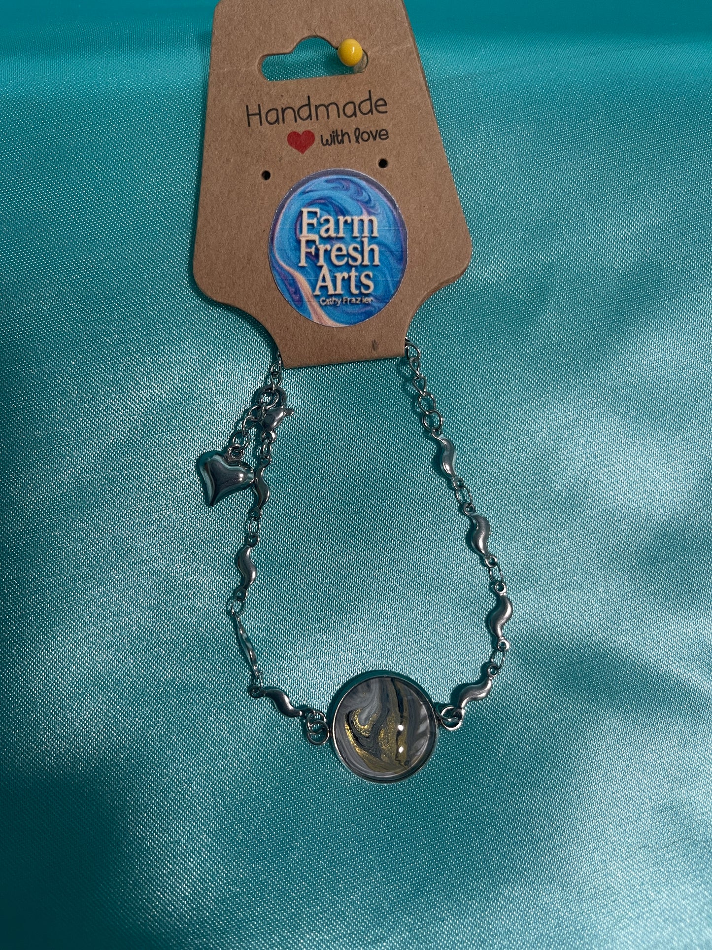 Bracelet